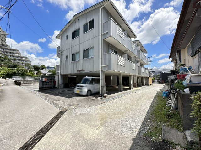 ジョージプレイスの外観