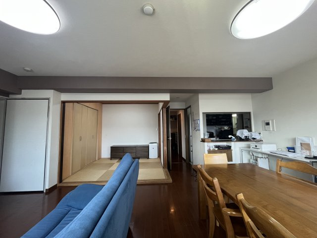 【居間・リビング】の画像