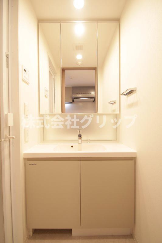 City Lux Yokohamaの独立洗面台