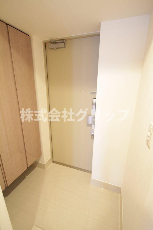 City Lux Yokohamaの玄関