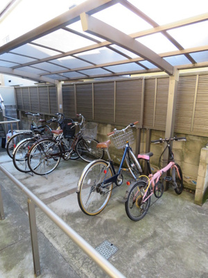 ★屋根付駐輪場★（空き状況・使用料等詳細はご確認下さい）