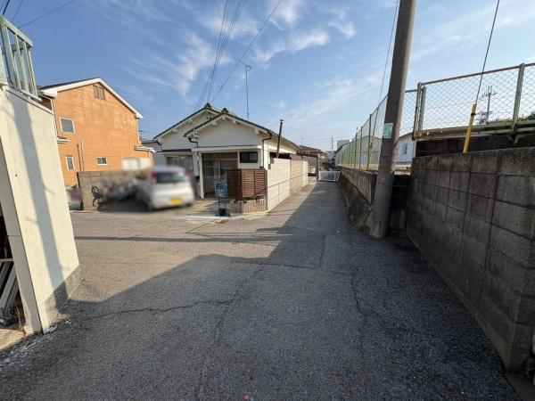和歌山市北島　土地の前面道路含む現地写真