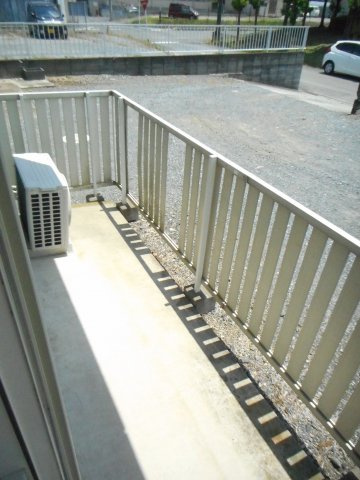 ガーデンパレス泉のバルコニー|バルコニー付きです