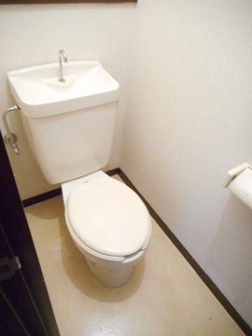 ガーデンパレス泉のトイレ|清潔感のあるトイレです