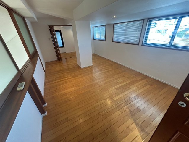 クオリア三正の居間・リビング