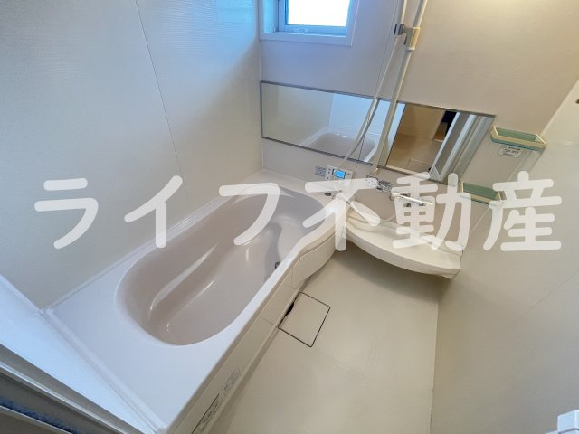 ディアコートNの浴室|日々の疲れを癒すお風呂付です