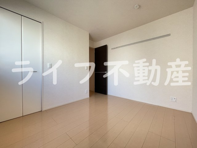 ディアコートNの洋室|コンパクトで使いやすい洋室です