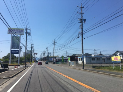 【前面道路含む現地写真】 | 鈴鹿市白子町　事業用地 | 前面道路