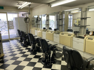 京王永山駅徒歩1分 貸店舗 1階 35.51坪 理容室居抜きの画像