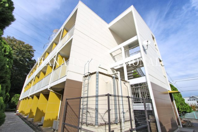 レオパレス栄の外観