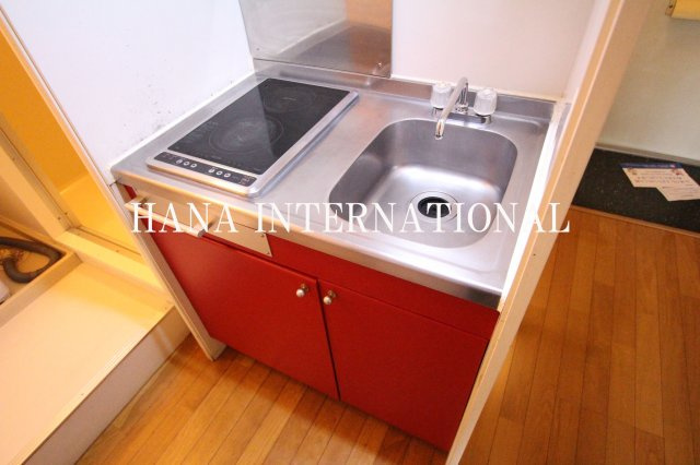 レオパレス栄のキッチン