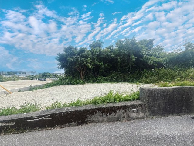 【土地】八重瀬町安里（全3区画）の外観|【現地撮影】2025.6月
すぐご案内できます♪