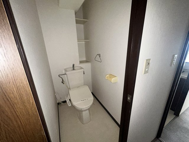 シャルマンフジ岩出参番館のトイレ