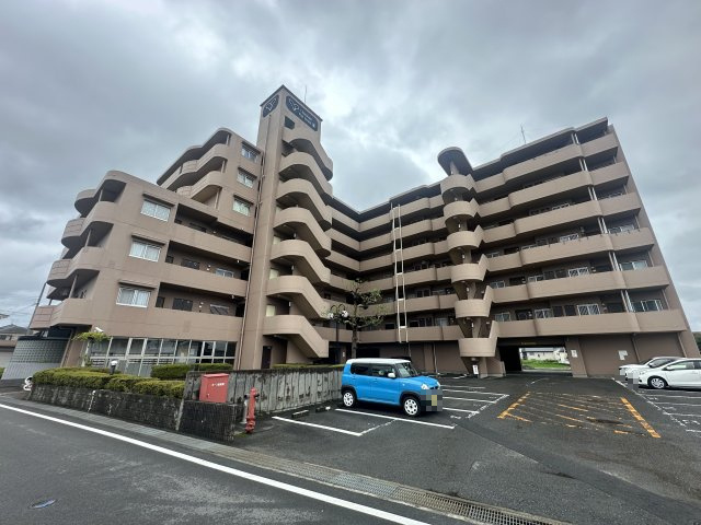 シャルマンフジ岩出参番館