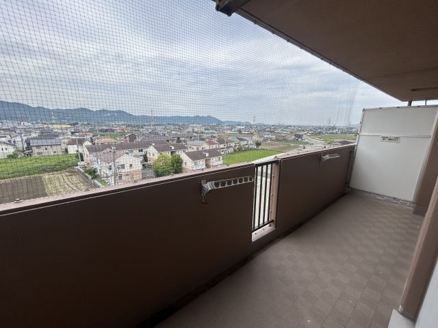 シャルマンフジ岩出参番館のバルコニー