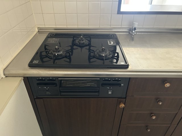 シャルマンフジ岩出参番館のキッチン