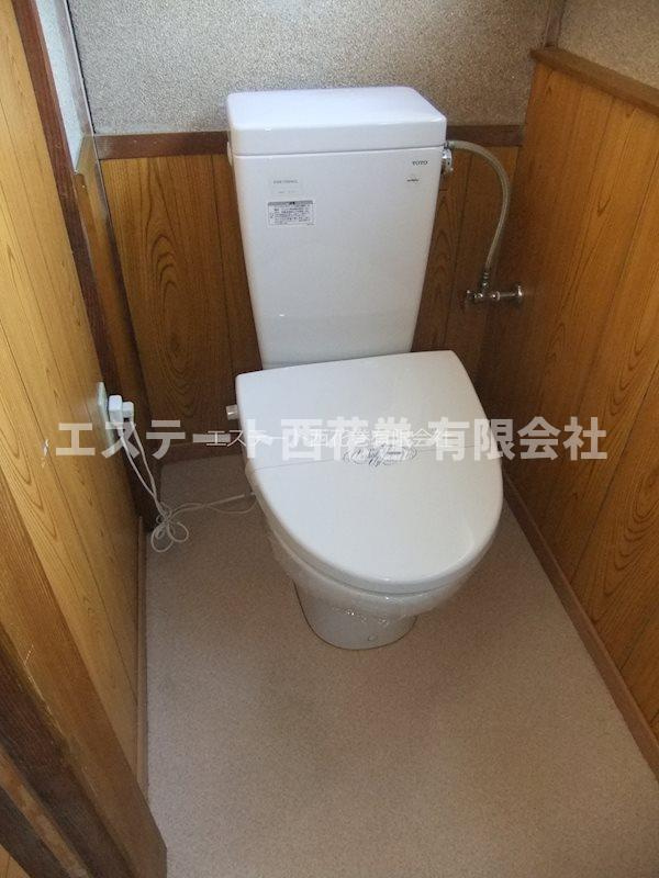 小笠原荘　貸家のトイレ