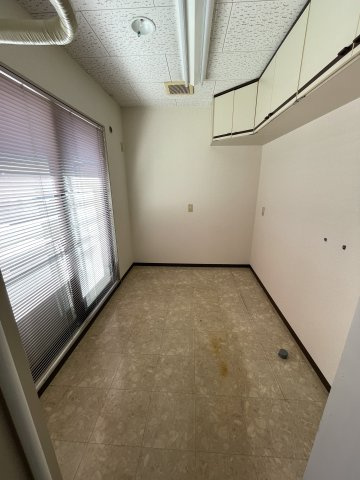 ツルビルの内装