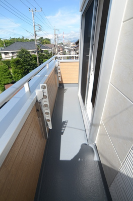 【バルコニー】 | 綾瀬市深谷南1丁目 新築戸建て 全1棟【仲介手数料無料】