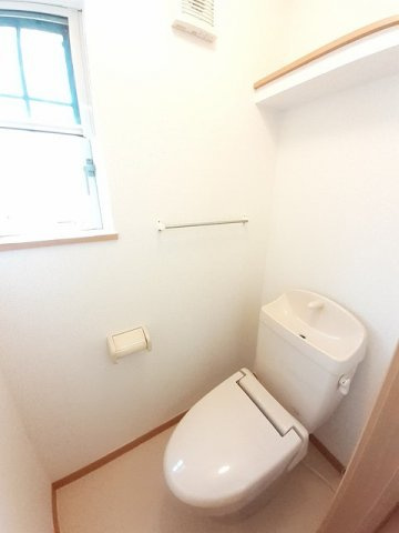 メゾン　リヴァージュのトイレ|落ち着いたトイレです