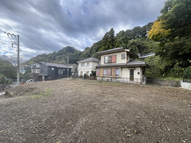 自然豊かな住環境　更地　建築条件なしの外観|外観