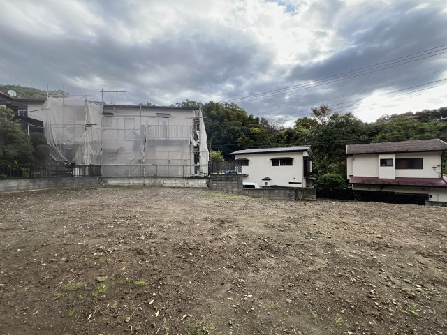 自然豊かな住環境　更地　建築条件なしの外観|外観
