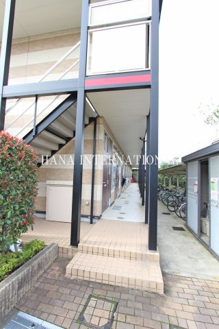 レオパレスルキアのエントランス