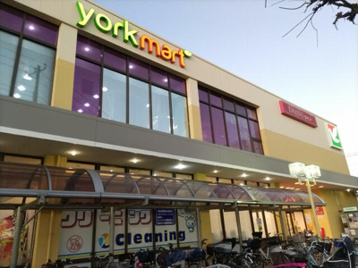 【周辺】 | コーポ澤田Ｂ | ヨークマート芝前川店まで550m