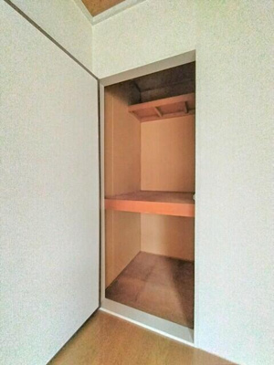 【収納】 | コーポ澤田Ｂ | 奥行きのある収納スペース♪