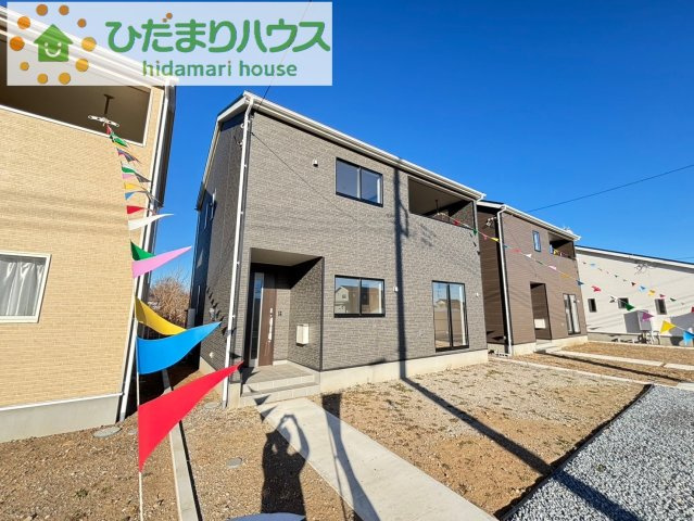 寄居町用土　第3　新築一戸建て　クレイドルガーデン　05の外観|シックな印象を受けるモダンな外観です！！