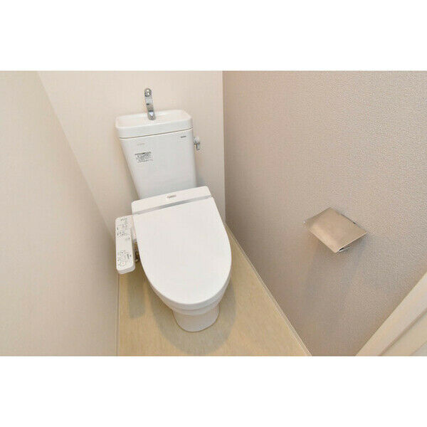 TLRレジデンス本町WESTのトイレ