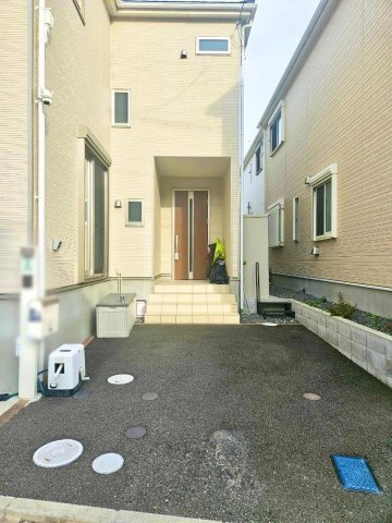 北岸和田１丁目　中古一戸建ての駐車場|駐車場あり
■物件内覧・資金計画相談・住宅ローン相談、リフォーム相談、お問合せ受付中■
※当日・翌日のご内覧、ご相談はお電話でのお問合せがスムーズです！