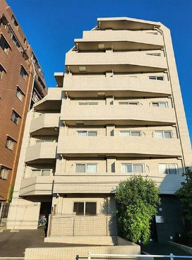 【外観】 | ウインドシティ中野 | 鉄筋コンクリート造のがっちりとした建物。