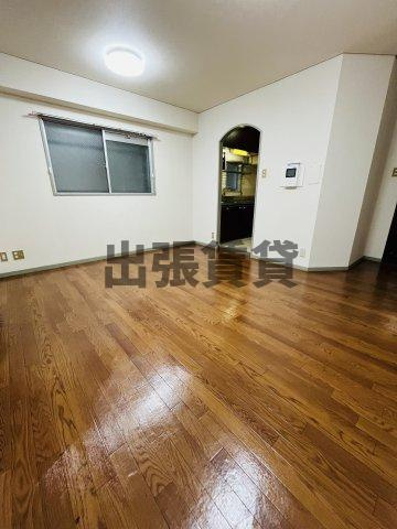 仲介手数料０円！ゲストハウスレインボー伏見の居間・リビング