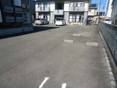 【駐車場】 | カーサカメリア・