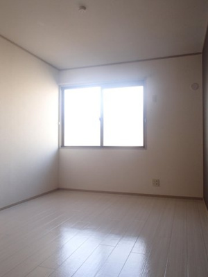 【洋室】 | カーサカメリア・