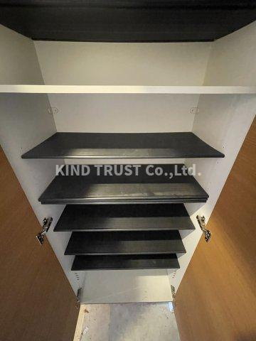 ES-Grande Umedakita(旧アルセダーコート梅北)の収納|大きなものも収納できそうです