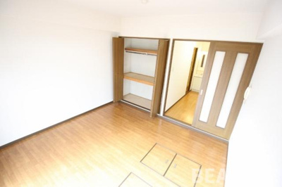 【洋室】 | コーポサンⅡ