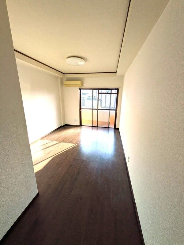 ローズマリービル の居間・リビング