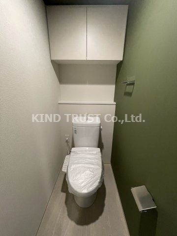 コンフォリア・リヴ南森町Qのトイレ|清潔感のあるトイレです