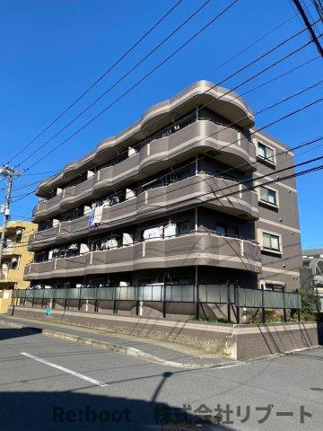 ニューアネックスの外観