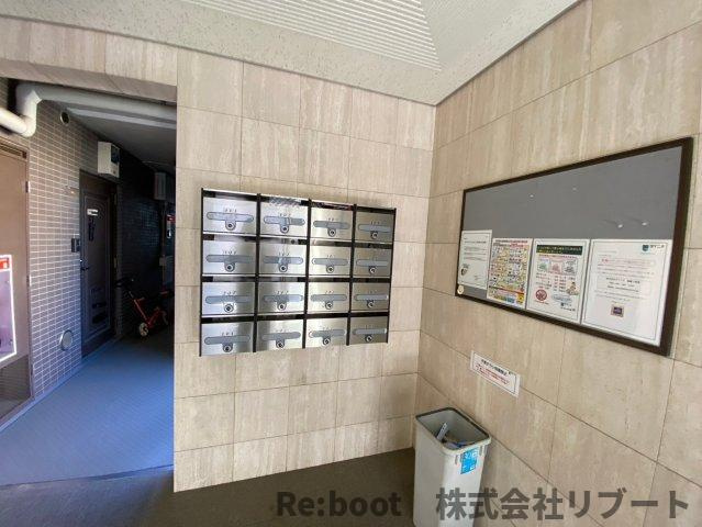 ニューアネックスのロビー