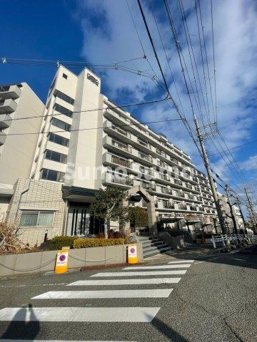 ライオンズマンション長田ヒルズ3号棟の外観|外観は落ち着いています