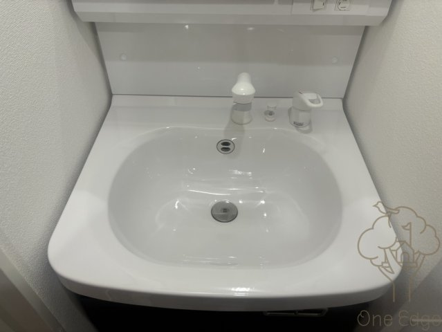 MELDIA CREST OSAKA NORTHの洗面所