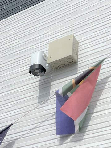 【防犯設備】 | 仲介手数料無料！厚狭小学校に通える新築戸建　山陽小野田市鴨庄　第９－２号棟　クレイドルガーデン　アーネストワン | 防犯カメラも標準装備