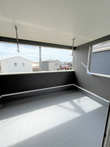 【展望】 | 仲介手数料無料！厚狭小学校に通える新築戸建　山陽小野田市鴨庄　第９－３号棟　クレイドルガーデン　アーネストワン | 屋根付きバルコニー