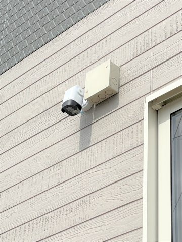 【防犯設備】 | 仲介手数料無料！厚狭小学校に通える新築戸建　山陽小野田市鴨庄　第９－３号棟　クレイドルガーデン　アーネストワン | 防犯カメラも標準装備