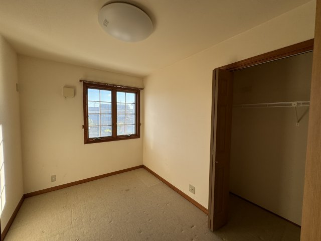 -三丁目不動産-　熊谷市石原　同一敷地に2棟の内装