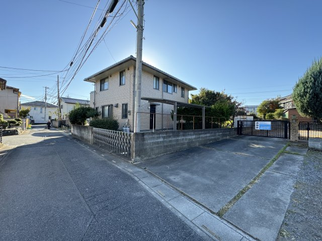 -三丁目不動産-　熊谷市石原　同一敷地に2棟の前面道路含む現地写真