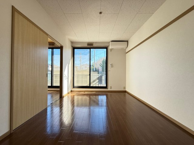 【居間・リビング】 | セジュール長尾C